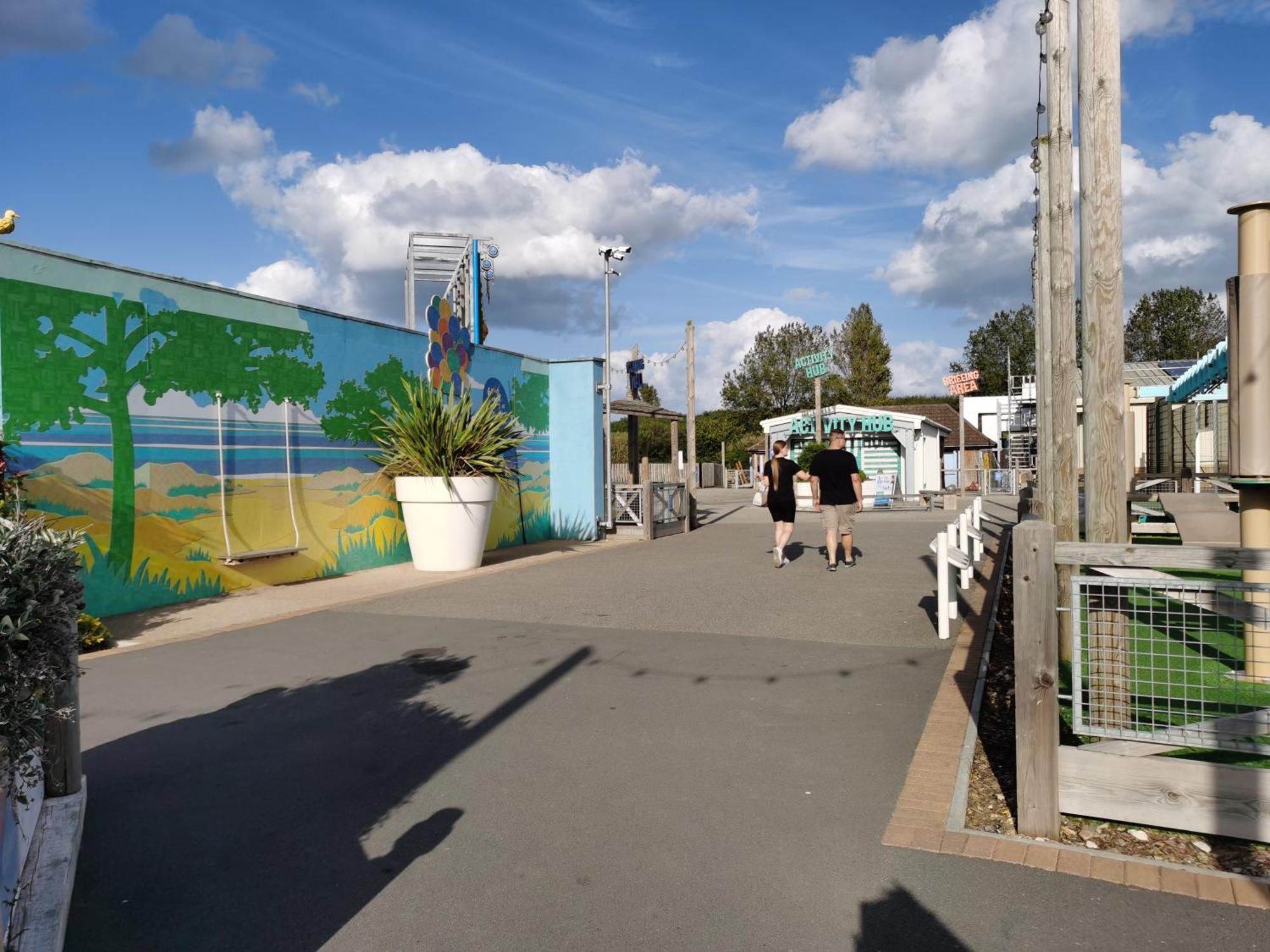 Golden Sands Beach Activities Sea Holiday Relax Mablethorpe Exteriör bild